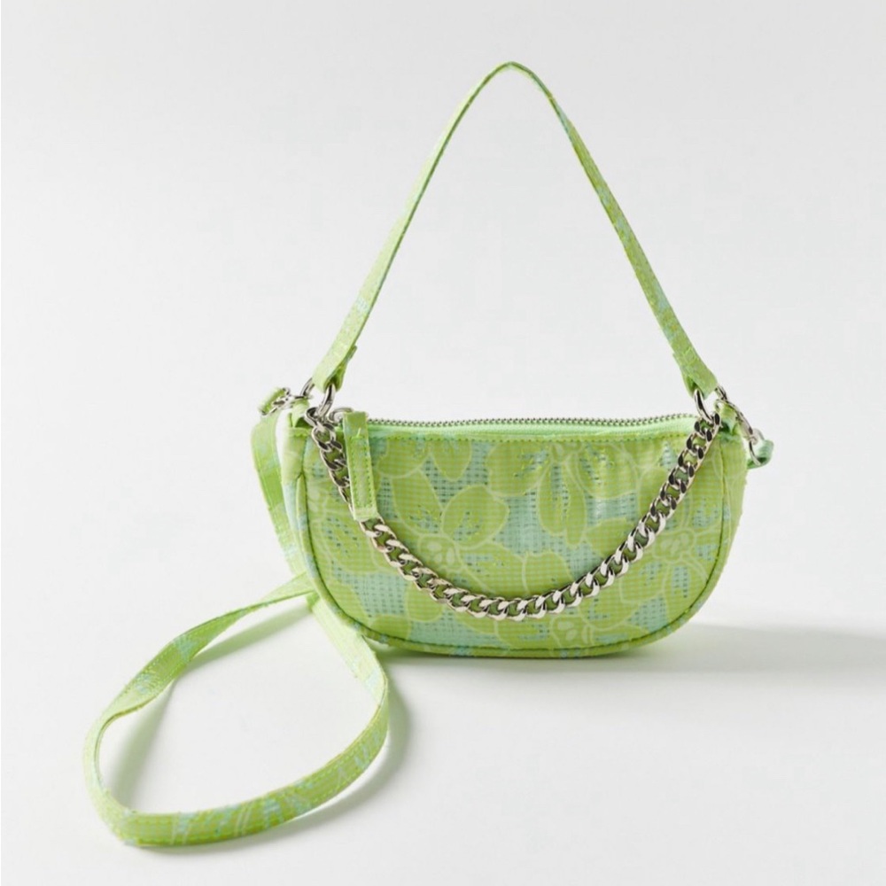 Urban Outfitters Baby Baguette Purse💚💚✨